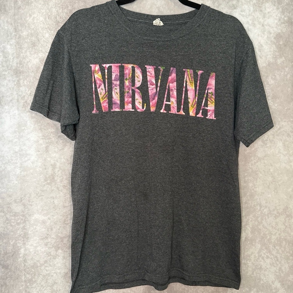 Nirvana T-shirt‎ Mens Medium Dark Grey Floral Grunge Rock Band